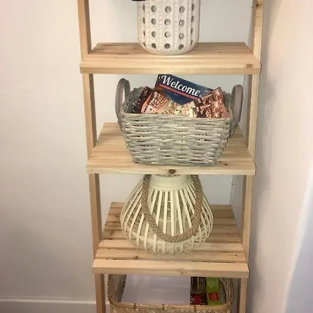 Ela Centre דירה *