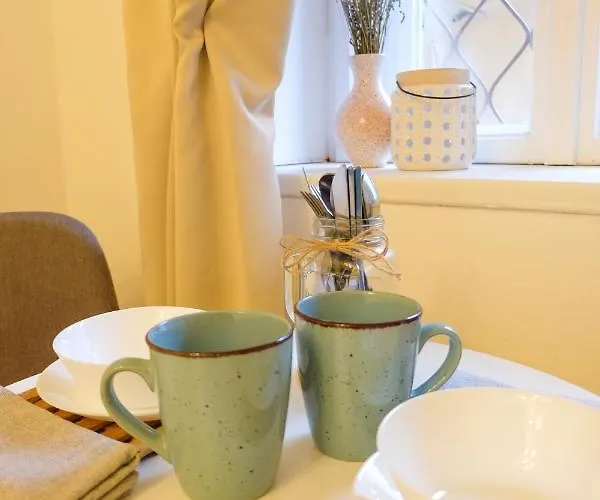 Ela Centre アパート *